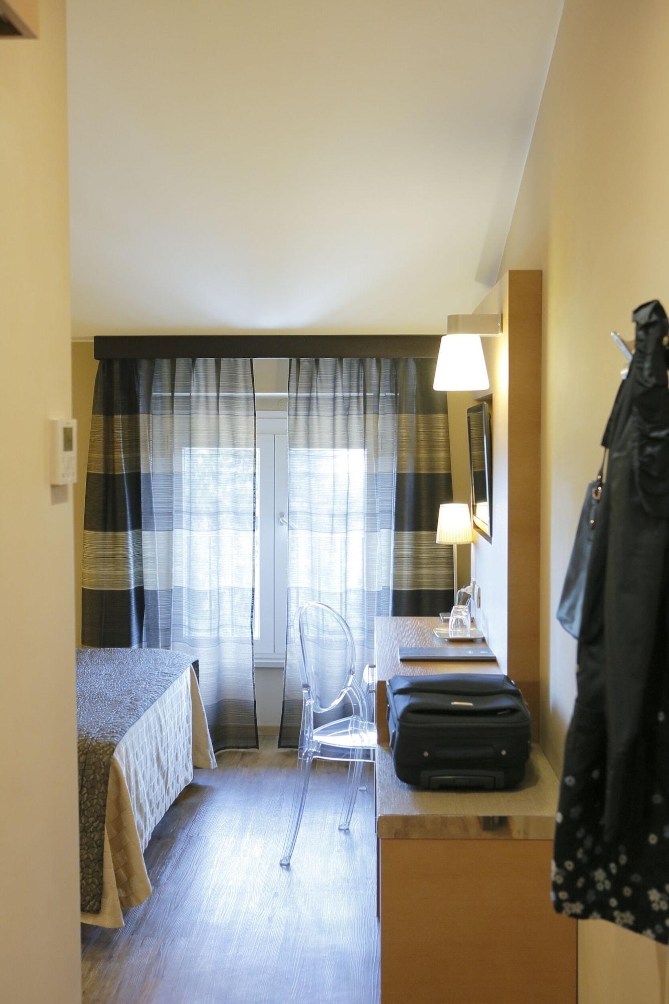 Hotel Porta Nuova Assisi Ngoại thất bức ảnh